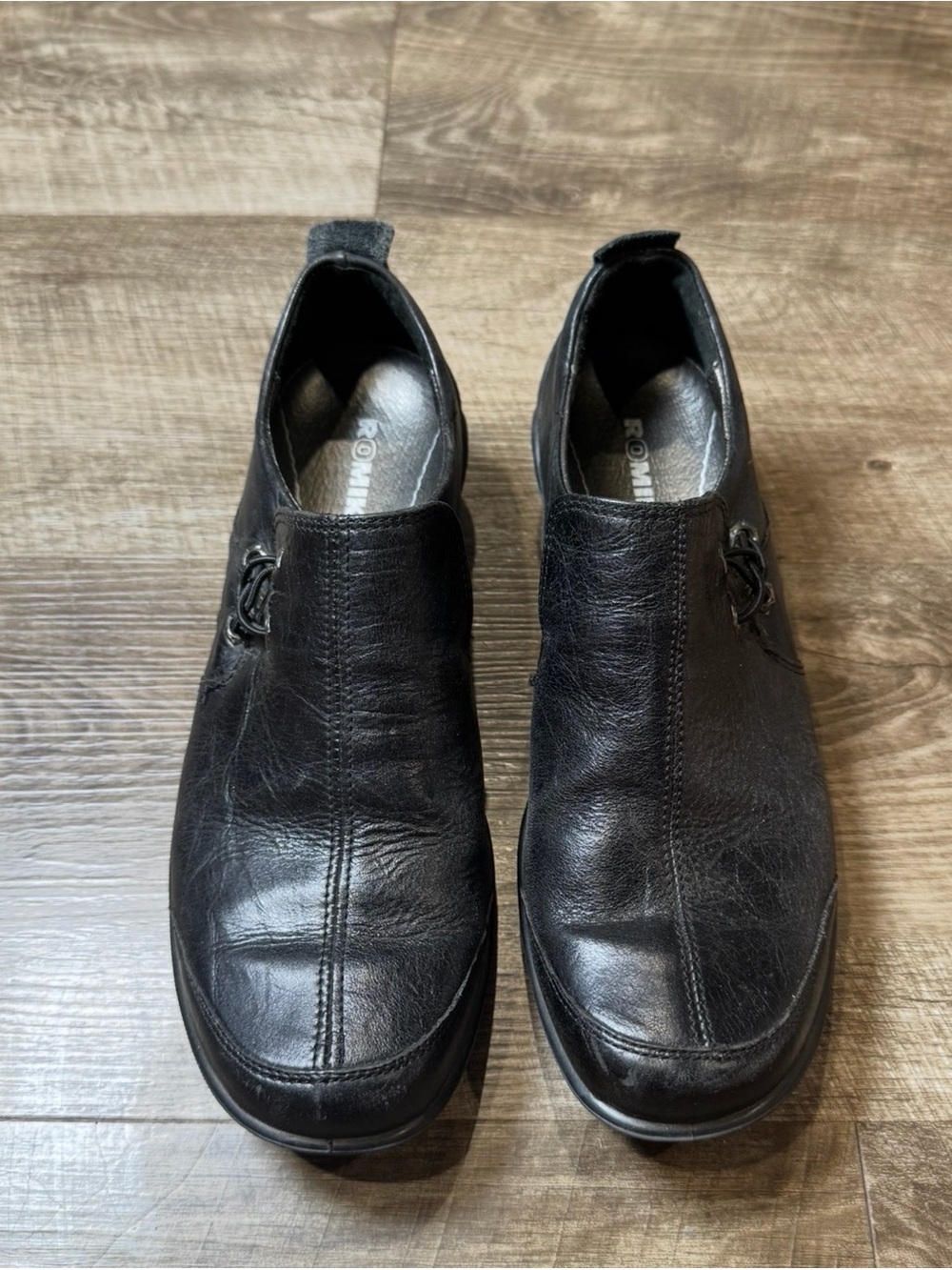 ROMIKA Size 40 Eur Black Leather Slip On Loafer Flats Shoes 9.5 US